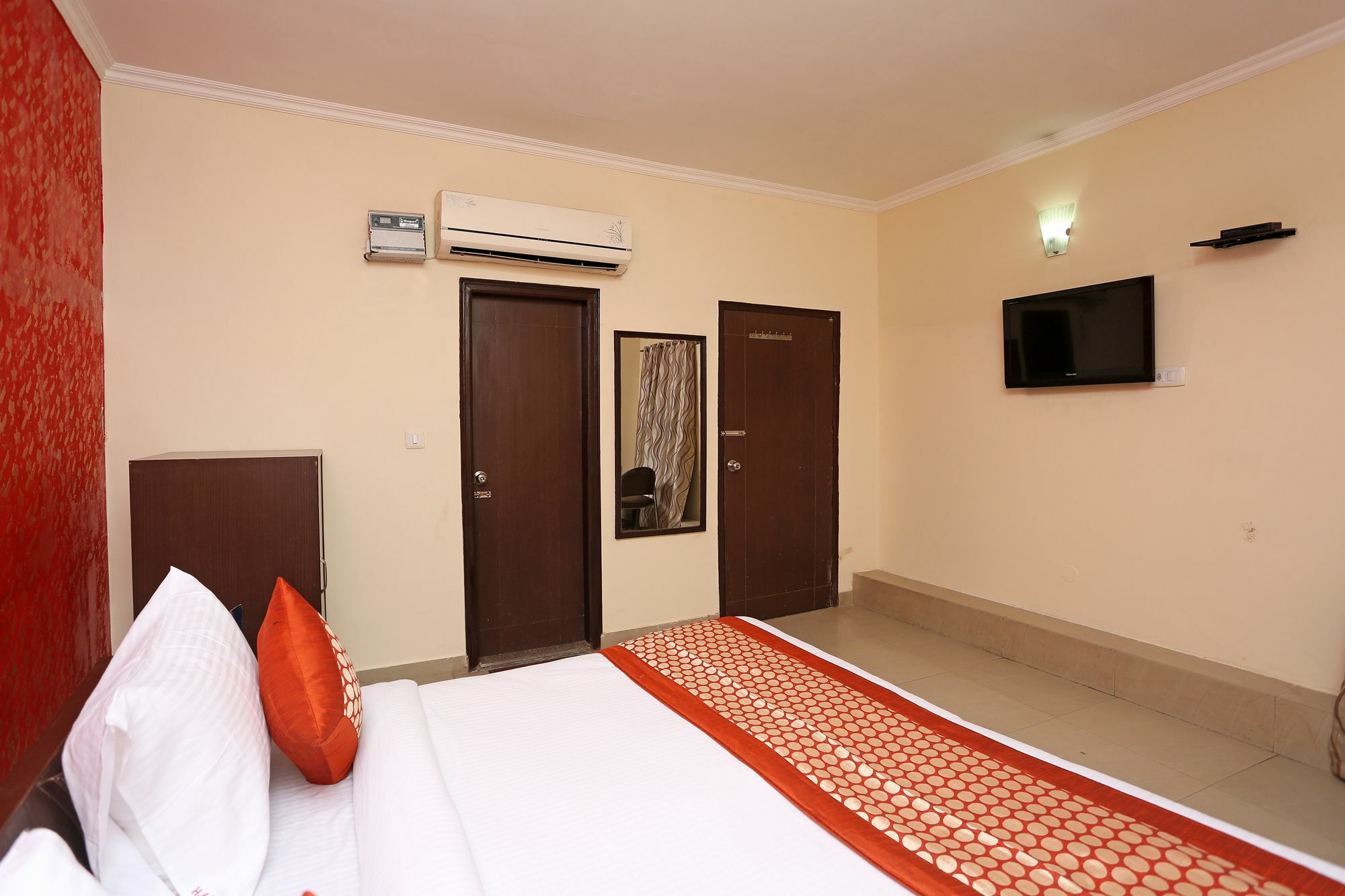 Hotel Aero Look New Delhi Luaran gambar