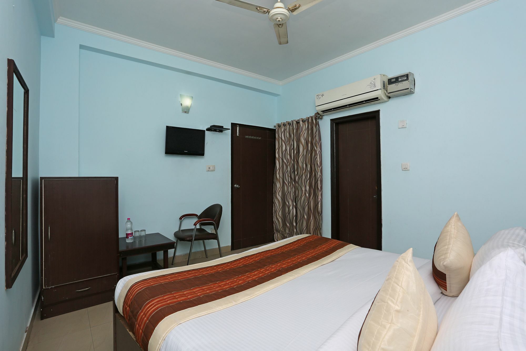 Hotel Aero Look New Delhi Luaran gambar